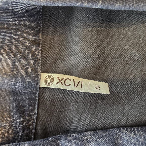 XCVI Black Gray Tan Snakeskin Print Zip Moto Jacket XL - Picture 7 of 10